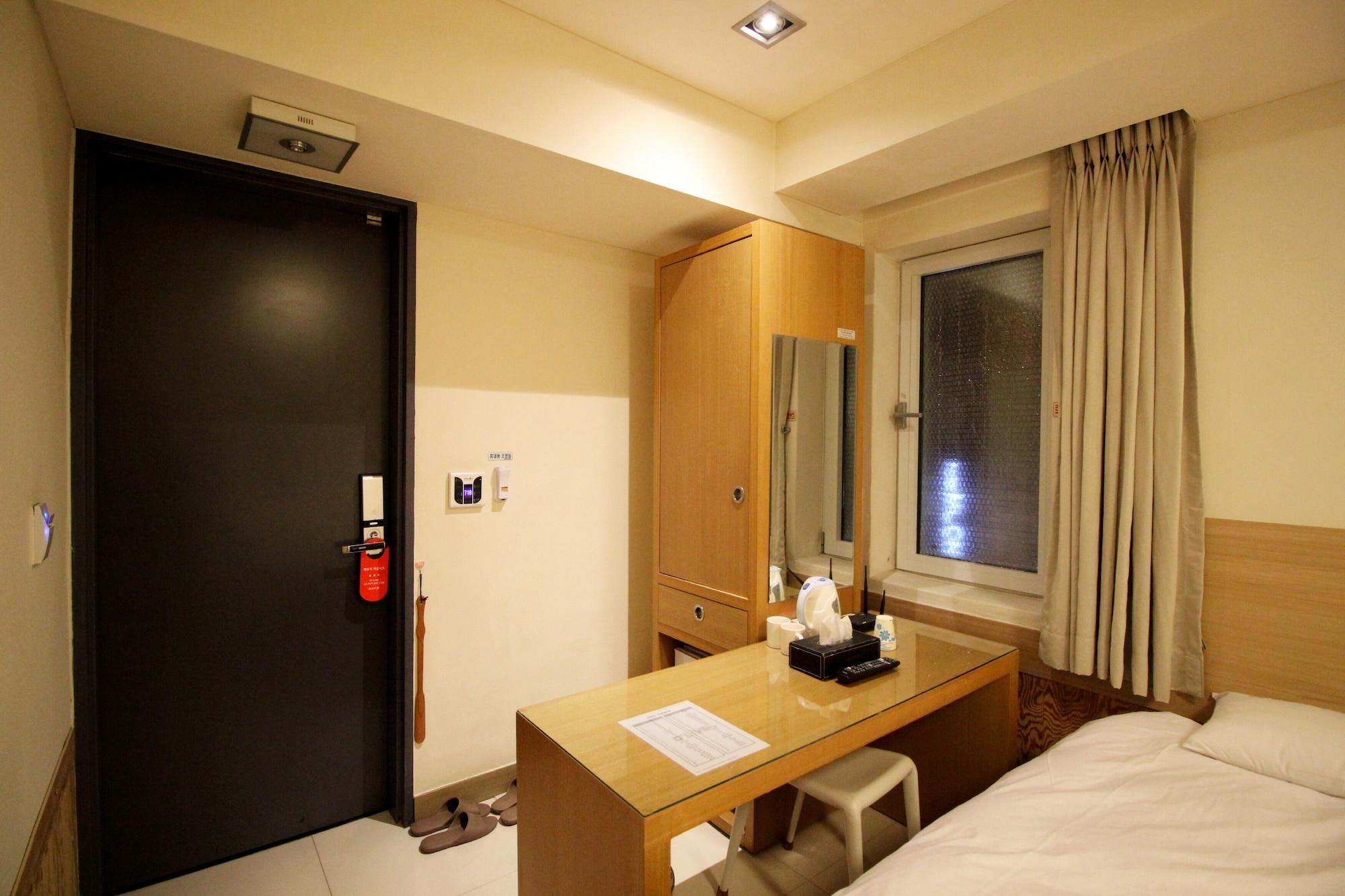 Hotel Irene City Сеул Экстерьер фото